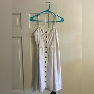 White Universal Thread midi tress from Target! Worn once!